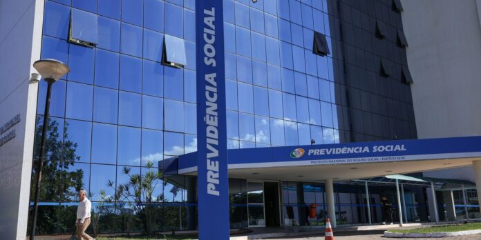 governo-autoriza-e-detalha-2.021-vagas-para-o-cnu-2025 governo-autoriza-e-detalha-2.021-vagas-para-o-cnu-2025