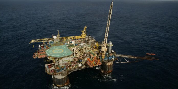 pre-sal:-5o-leilao-de-petroleo-da-uniao-pode-arrecadar-28-bihoes