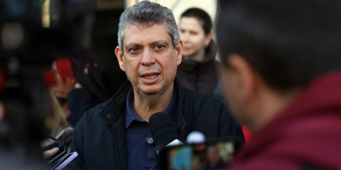 macedo-diz-que-derrubada-de-decreto-do-iof-foi-derrota-do-pais macedo-diz-que-derrubada-de-decreto-do-iof-foi-derrota-do-pais