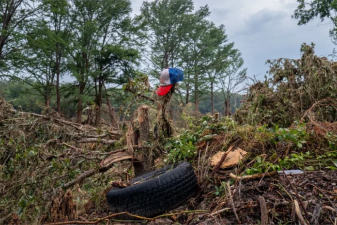 clima-extremo:-enchente-relampago-deixa-mais-de-90-mortos-no-texas