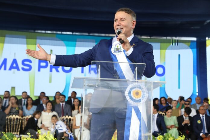 prefeito-de-palmas-sofre-infarto-enquanto-estava-preso-em-quartel-da-pm