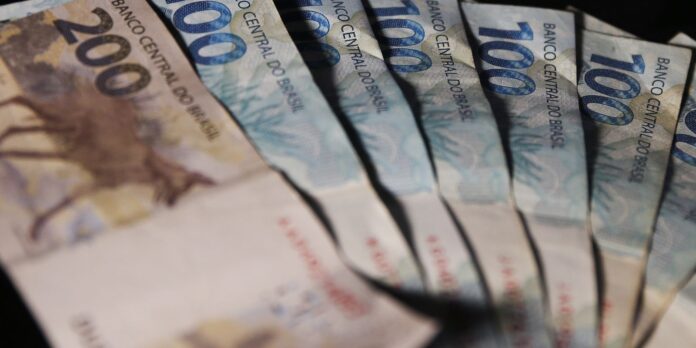 desequilibrio-tributario-faz-governo-perder-r$-200-bi-anuais