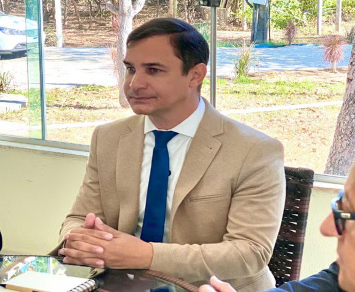 prefeito-em-exercicio-de-palmas-faz-novas-mudancas-no-primeiro-escalao;-confira