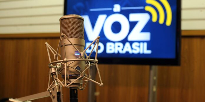 hoje-e-dia:-voz-do-brasil-e-direitos-das-mulheres-negras-sao-destaques hoje-e-dia:-voz-do-brasil-e-direitos-das-mulheres-negras-sao-destaques