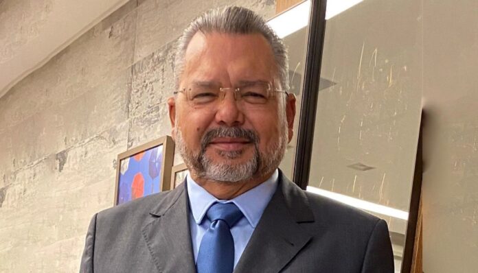 governador-nomeia-promotor-de-justica-aposentado-como-secretario-de-cidadania-e-justica