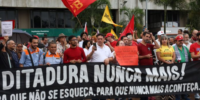 numero-de-autocracias-supera-o-de-democracias-no-mundo,-diz-estudo