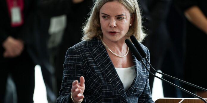 gleisi-diz-que-sancao-dos-eua-a-moraes-tem-repudio-total-do-governo gleisi-diz-que-sancao-dos-eua-a-moraes-tem-repudio-total-do-governo