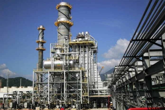 governo-deixa-combustiveis-fosseis-e-tira-biocombustiveis-de-leilao-de-eletricidade