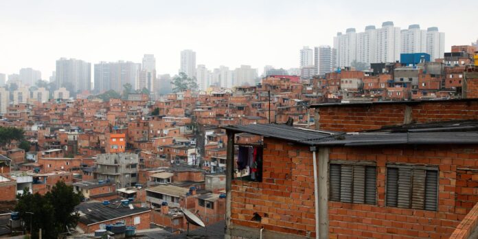 moradores-de-paraisopolis-recebem-endereco-digital