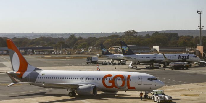 gol-e-azul-encerram-acordo-de-cooperacao-comercial gol-e-azul-encerram-acordo-de-cooperacao-comercial