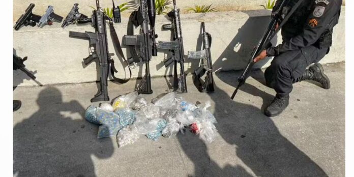 pm-apreendeu-500-fuzis-este-ano-em-acoes-contra-o-crime-organizado