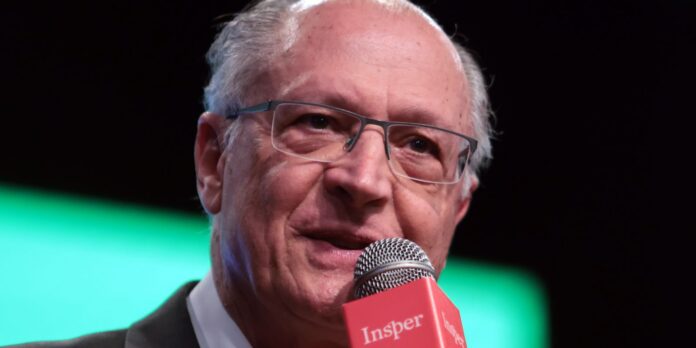 alckmin:-encontro-de-lula-e-trump-e-um-1o-passo-para-resolver-tarifaco alckmin:-encontro-de-lula-e-trump-e-um-1o-passo-para-resolver-tarifaco