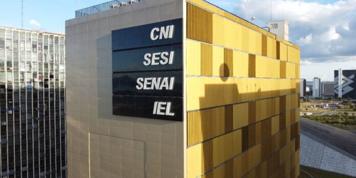 tarifaco:-conversa-entre-lula-e-trump-e-“avanco-concreto”,-avalia-cni
