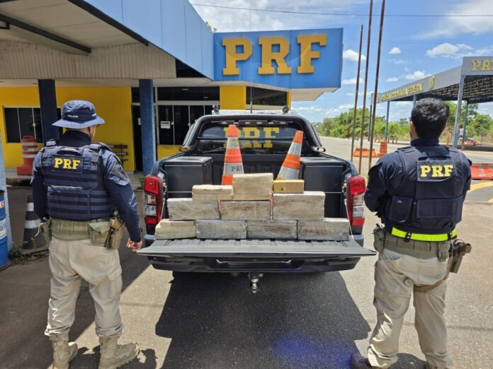 adolescente-de-17-anos-e-apreendida-com-mais-de-20-kg-de-maconha-em-bagagem