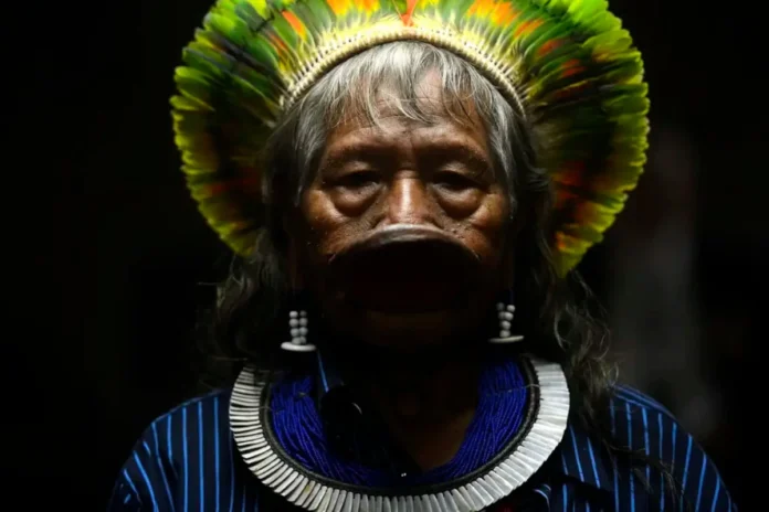 cacique-raoni-critica-licenca-para-explorar-petroleo-na-foz-do-amazonas