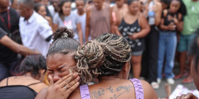 maes-de-mortos-questionam-operacao-no-rio:-“arrancaram-o-braco-dele”