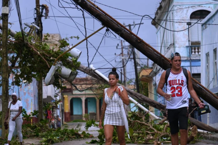 melissa-avanca-para-as-bermudas-apos-deixar-morte-e-destruicao-no-caribe
