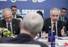 “Mapa do Caminho” para US$ 1,3 tri propõe taxar poluidores e troca de dívida “mapa-do-caminho”-para-us$-1,3-tri-propoe-taxar-poluidores-e-troca-de-divida