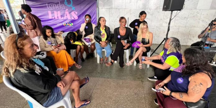 ministerio-das-mulheres-instala-tenda-lilas-em-brasilia