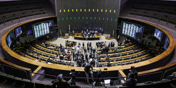 congresso-entra-na-reta-final-de-atividades-do-ano congresso-entra-na-reta-final-de-atividades-do-ano