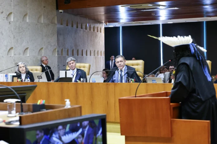 gilmar-pede-e-fachin-abre-plenario-virtual-do-stf-para-julgar-marco-temporal gilmar-pede-e-fachin-abre-plenario-virtual-do-stf-para-julgar-marco-temporal
