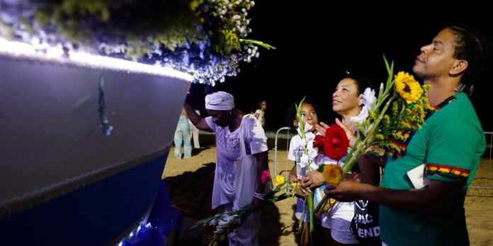 umbanda-faz-culto-a-iemanja-na-vespera-do-reveillon-no-rio