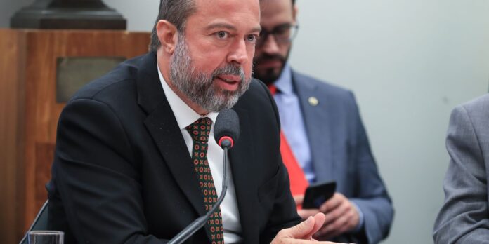 brasil-busca-ampliar-com-sauditas-parcerias-em-minerais-criticos brasil-busca-ampliar-com-sauditas-parcerias-em-minerais-criticos