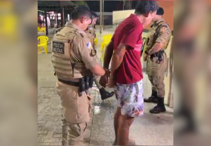 foragido-que-ligou-para-policia-e-pediu-para-ser-preso-usava-tornozeleira-antes-de-fuga