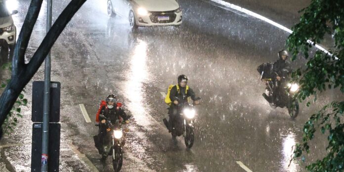 estado-de-sp-tem-mais-uma-morte-por-causa-da-chuva;-total-chega-a-11