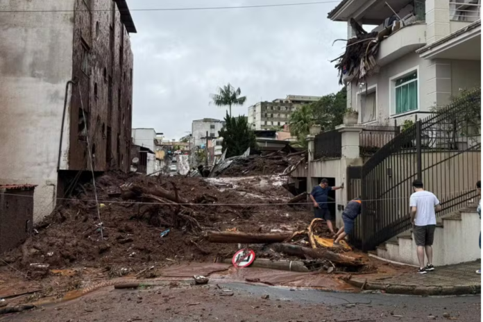 adaptacao-ou-cada-vez-mais-mortes
