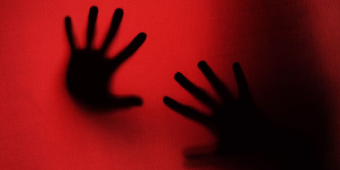 crime-de-estupro:-entenda-as-agravantes-e-punicoes-previstas-em-lei