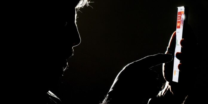 conteudos-violentos-contra-a-mulher-viralizam-na-internet;-saiba-mais