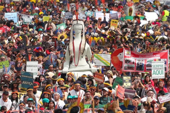 acampamento-terra-livre-chega-a-22a-edicao-ampliando-luta-por-direitos-indigenas