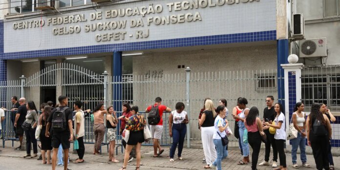 cefet-rio-abre-inscricoes-para-professor,-com-salarios-ate-r$-13-mil cefet-rio-abre-inscricoes-para-professor,-com-salarios-ate-r$-13-mil