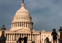 Prazo da guerra de Trump sem aval do Congresso termina em 1º de maio prazo-da-guerra-de-trump-sem-aval-do-congresso-termina-em-1o-de-maio