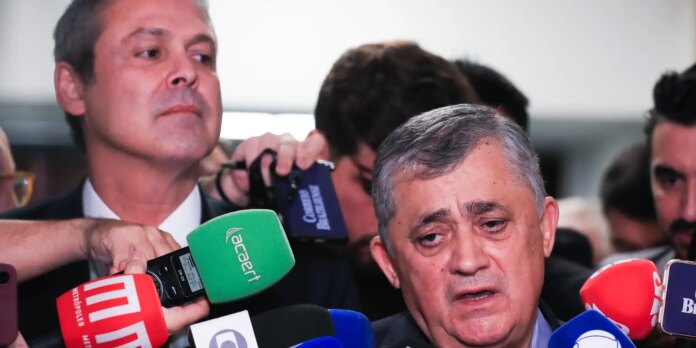 jose-guimaraes-diz-ser-contra-socorro-do-governo-federal-ao-brb jose-guimaraes-diz-ser-contra-socorro-do-governo-federal-ao-brb