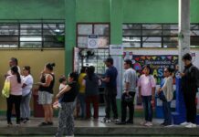 Peru: ultraconservador e esquerda disputam voto a voto para 2º turno peru:-ultraconservador-e-esquerda-disputam-voto-a-voto-para-2o-turno