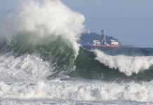 Bombeiros do RJ realizaram mais de 8 mil salvamentos no mar em 2026 bombeiros-do-rj-realizaram-mais-de-8-mil-salvamentos-no-mar-em-2026