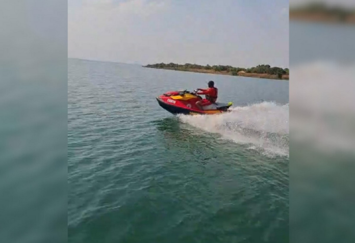 seis-pessoas-ficam-a-deriva-apos-canoa-virar-em-palmas,-dizem-bombeiros