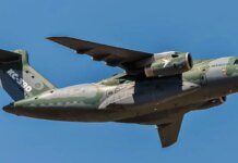 Embraer assina contrato de venda de aviões para os Emirados Árabes embraer-assina-contrato-de-venda-de-avioes-para-os-emirados-arabes