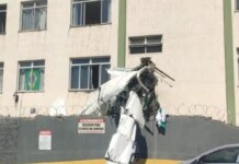 Avião de bimotor cai e bate em prédio em Belo Horizonte aviao-de-bimotor-cai-e-bate-em-predio-em-belo-horizonte