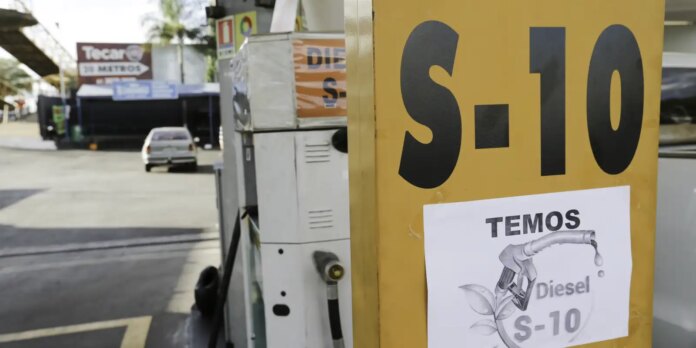 importacoes-de-diesel-da-russia-e-eua-aumentam-com-fechamento-de-ormuz
