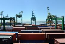 Projeção de superávit comercial é elevada para US$ 90 bilhões projecao-de-superavit-comercial-e-elevada-para-us$-90-bilhoes