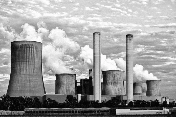 demanda-por-gas-fossil-deve-cair-pela-3a-vez-em-sete-anos,-projeta-a-iea