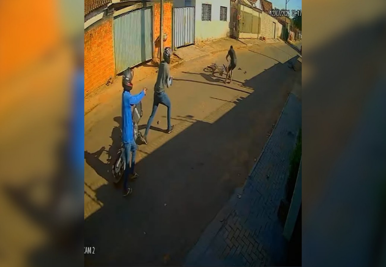 Homem de 28 anos é morto a tiros por dupla em moto em Guaraí; vídeo mostra ataque homem-de-28-anos-e-morto-a-tiros-por-dupla-em-moto-em-guarai;-video-mostra-ataque