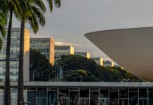 Congresso se aproxima do recesso sem votar PEC 6×1 e PL da Misoginia congresso-se-aproxima-do-recesso-sem-votar-pec-6×1-e-pl-da-misoginia