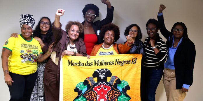 luta-contra-o-racismo-marca-a-12a-marcha-das-mulheres-negras-no-rio luta-contra-o-racismo-marca-a-12a-marcha-das-mulheres-negras-no-rio