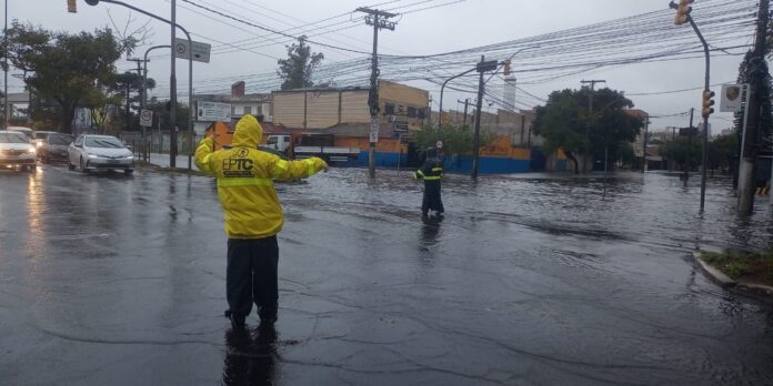 chuva:-governo-reconhece-situacao-de-emergencia-em-municipios-do-rs chuva:-governo-reconhece-situacao-de-emergencia-em-municipios-do-rs
