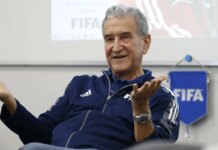 Parreira apresenta melhora e pode deixar UTI até o final de semana parreira-apresenta-melhora-e-pode-deixar-uti-ate-o-final-de-semana