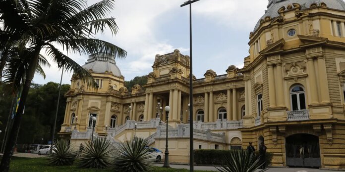 governo-do-rio-exonera-comissionados-em-autarquia-investigada governo-do-rio-exonera-comissionados-em-autarquia-investigada